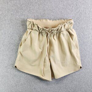 Lululemon Shorts Womens 0 Prosecco Stretch Luxtreme High Rise 3.5" Nulu W7BRNS